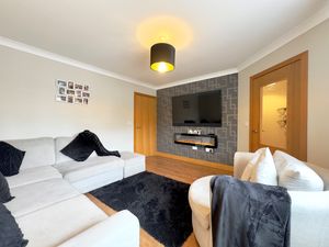 Photo 9- click for photo gallery